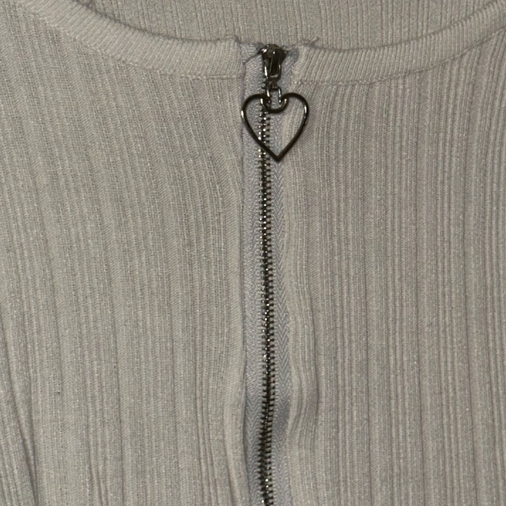 White Ribbed Top with Zip - Picture 2 of 5